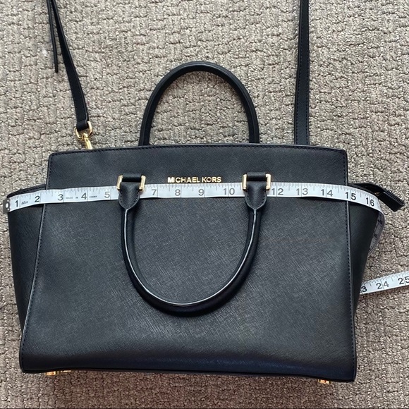 Michael Kors Selma Satchel Bag (Large) - Picture 6 of 7